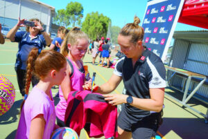 Vixen visits Robinvale-Euston Football Netball Club