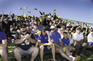 Crowd rules a conundrum