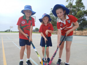 Students getting hooked on hockey