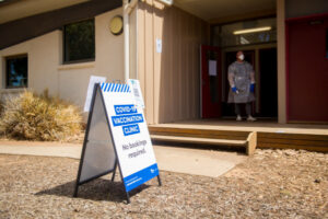 Pop-up clinics aimed at a booster boost