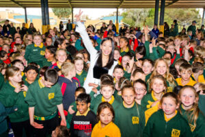 VIDEO: Dami Im finds her Sunraysia army at Coomealla High School