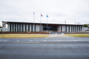 Buronga health hub opens its doors