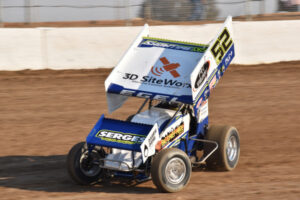 Egel races to historic win