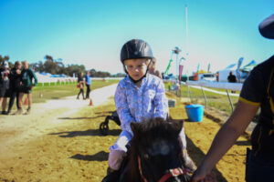 GALLERY: Sun shines on field days
