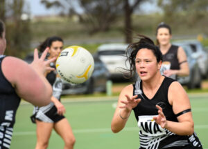 Pies look for back-to-back wins