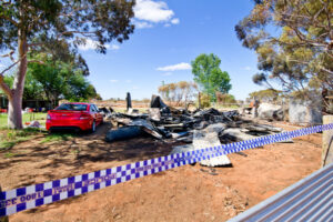 Police investigate blaze cause
