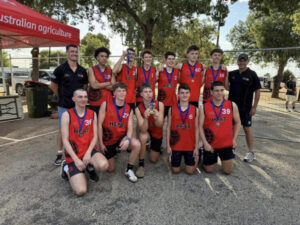 Hot start for juniors