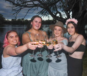 Saddle up for Pooncarie, the races are on