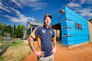 Mildura builder says his hands are tied by vaccine mandate