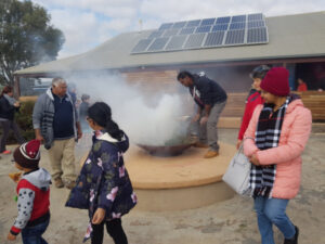 Mungo lands welcome visitors