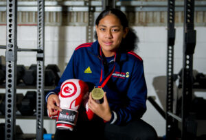 Young Mildura boxer to fight in US