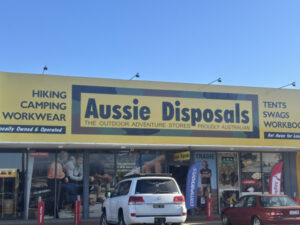 Aussie Disposals to shut local shop