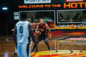 Heat men crush Craigieburn