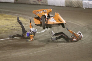 IN PICTURES: Unlucky break for Mildura sidecar pair