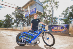 Underdog teen’s shot at the title