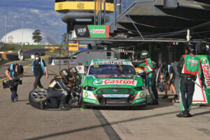 Supercars teams adapt to Queensland base