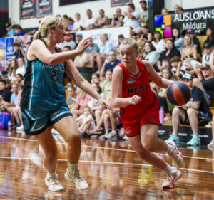 Women’s Heat fires early warning shot
