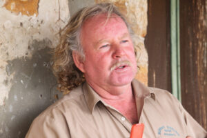 Accused murderer to plan his own defence