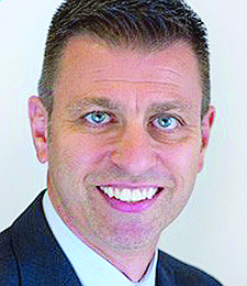 Dried fruits boss to quit