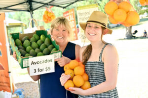 Farmers market heats up