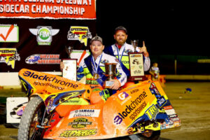 Sidecar duo aim for national title