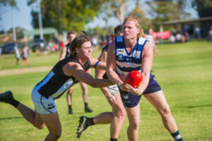 Pies and Dogs in thrilling stalemate