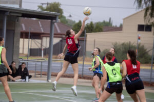 Dees, Eagles search for first win