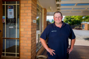 Ouyen motel says Silo Art Trail paints a better picture