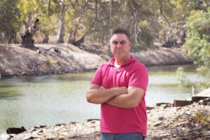 Menindee needs SES flood gear now, says resident