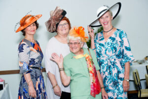 Oaks Day in Sunraysia: Hats on for the ladies