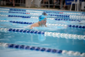Swimmers star at country champs