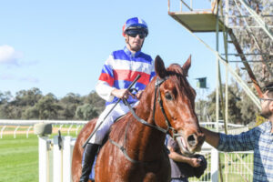 Egan’s dominant day in the saddle