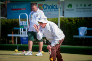 In-form Hawks aim for break