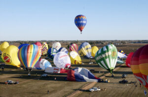 Hot-air balloons to return to our skies