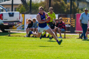 Roos earn another shot