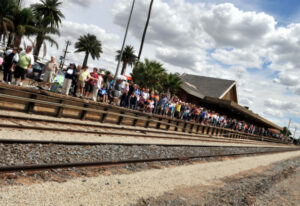 Mildura passenger train could turn profit, claims MP