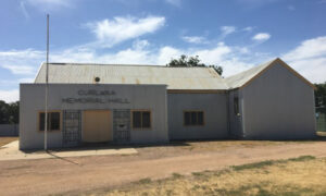 Curlwaa hall deadline set