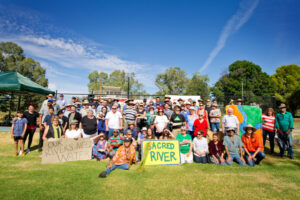 Pipeline protesters vow to fight on