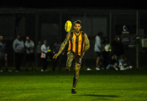 Magpie Swan flies high with the Hawks
