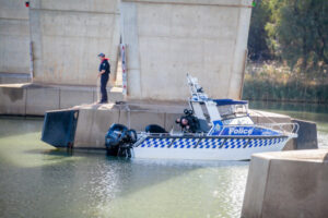 Police plead for caution around Murray River