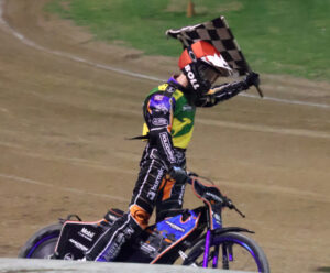 Kurtz claims championship