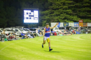 ‘Roo rampant in front of goals