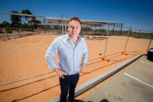 New reuse centre helps Mildura give it away and cut waste