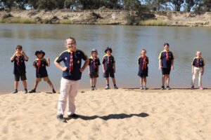 Cubs seek support for big Uluru trip