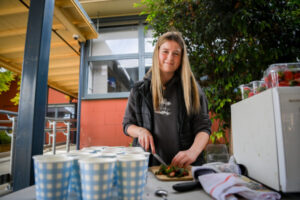 Students make it to market