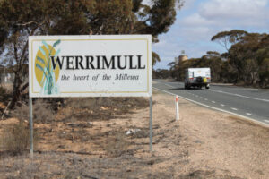 Millewa grain farmers just want hope