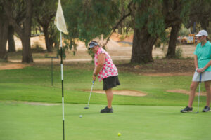 Bottomley wins title after thrilling play-off
