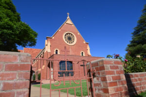 Suspicious fire shuts church