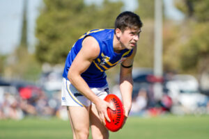 FOOTY FIX – ‘Pez’ bags 11, Dees win tight one