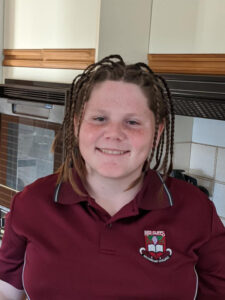 Dylan gets chop for family cause